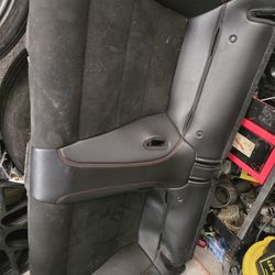 2018 Back Seat Gt Mustang 