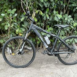 26 MTB DIAMONDBACK 3-7 SPEED DUAL DISC BRAKES READY TO RIDE  - TUNE UP DONE ✅