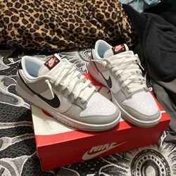Dunks Low SE’ Lottery Pack- Gray Fog’