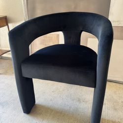 Black Velvet Chair 