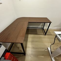 Free Desk