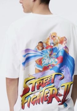 Street Fighter 2 Uniqlo shirt size Medium