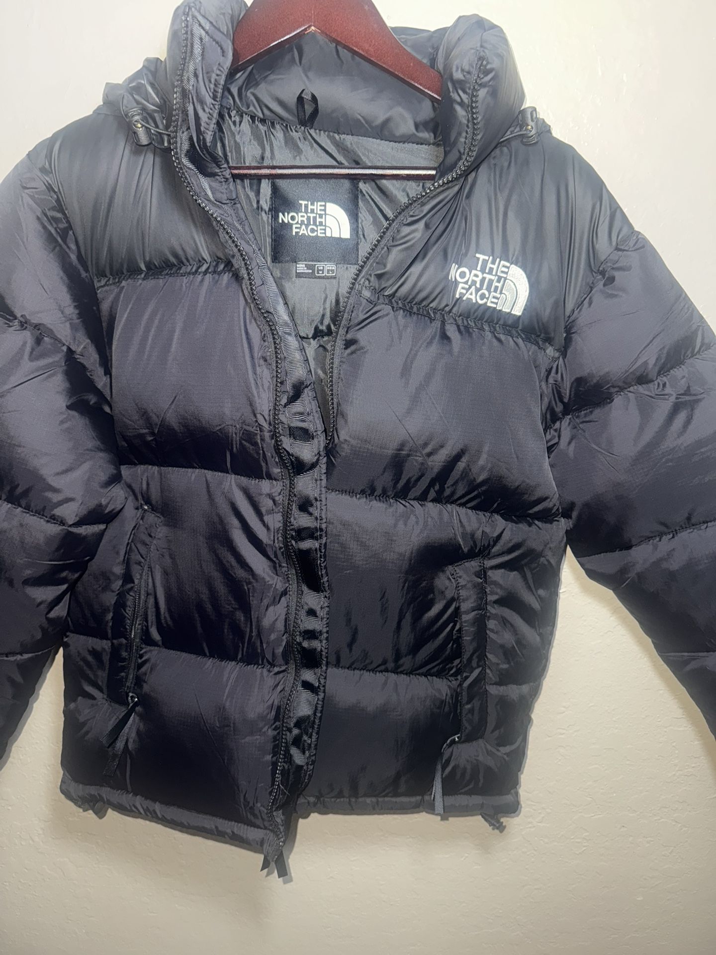 The North Face Men Baltic Hoodie Puffer Jacket - Black Medium