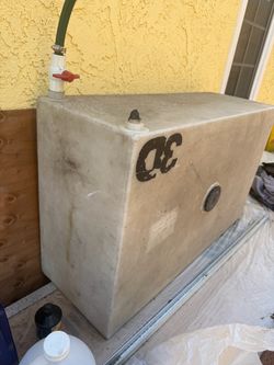 60 Gallon Water Tank