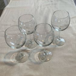 $10 set of four red wine glasses