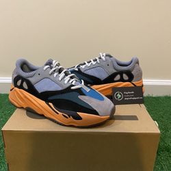 Les shop yeezy 700