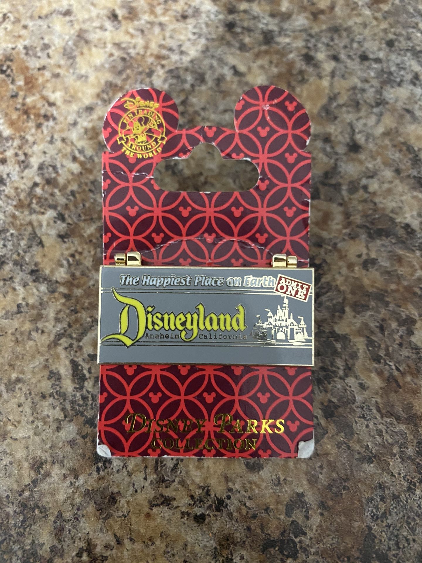 Disneyland Trading pin