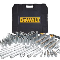DEWALT 192 Pcs. Mechanics Tool Set, 1/2, 1/4, 3/8 Socket Set, SAE and Metric Socket Wrench Set, Hard Shell Tool Box
