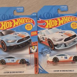 Hot Wheels Gulf Mustang GT Pair