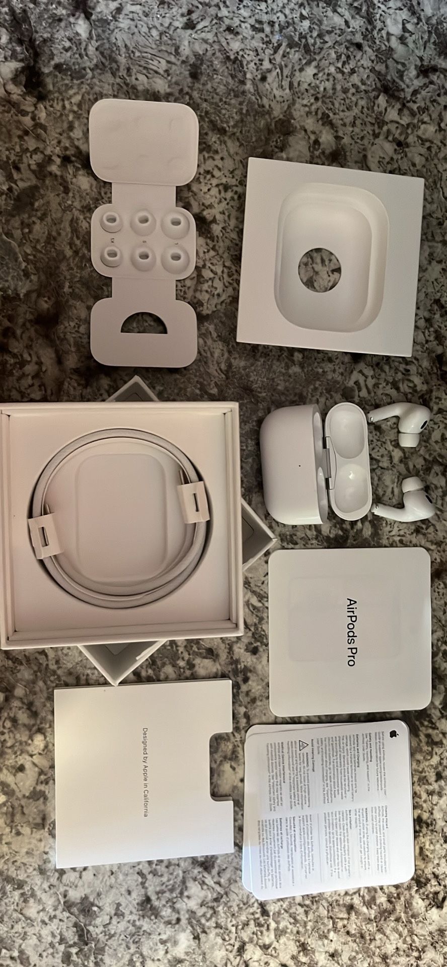 AIR PODS PROS 