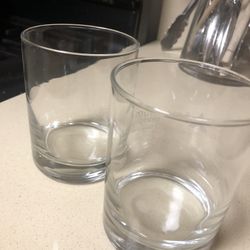 2 Glasses