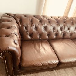 Allington Top Grain Leather Chesterfield sofa 