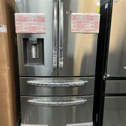 Samsung 4 Door Refrigerator With Handles