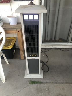 Lasko Outdoor/Indoor Oscillating Tower Fan With Light WORKS