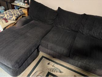 Sectional couch