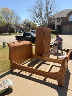 Wooden Sleigh Bed