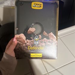 BRAND NEW IPAD OTTERBOXCASE