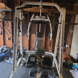 Weight Bench