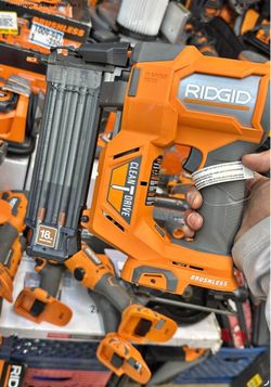 Ridgid 18v cordless brad nailer tool only
