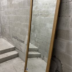 Mirror 