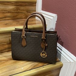 Michael Kors Brown Bag 