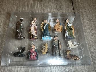 Nativity Figurine Set – Christmas Religious Decor (11 Pieces)
