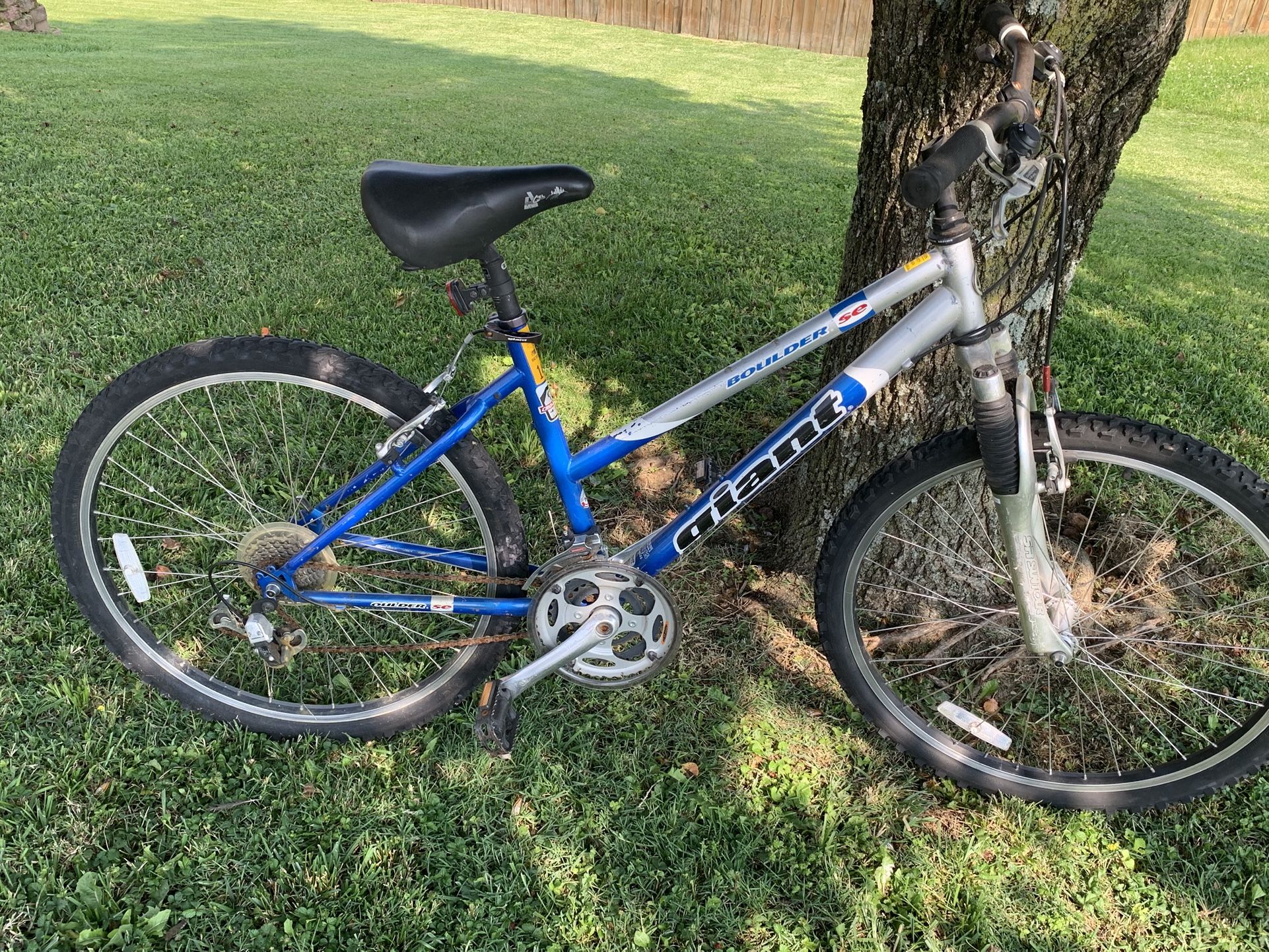 Boulder SE 17” Women Bike