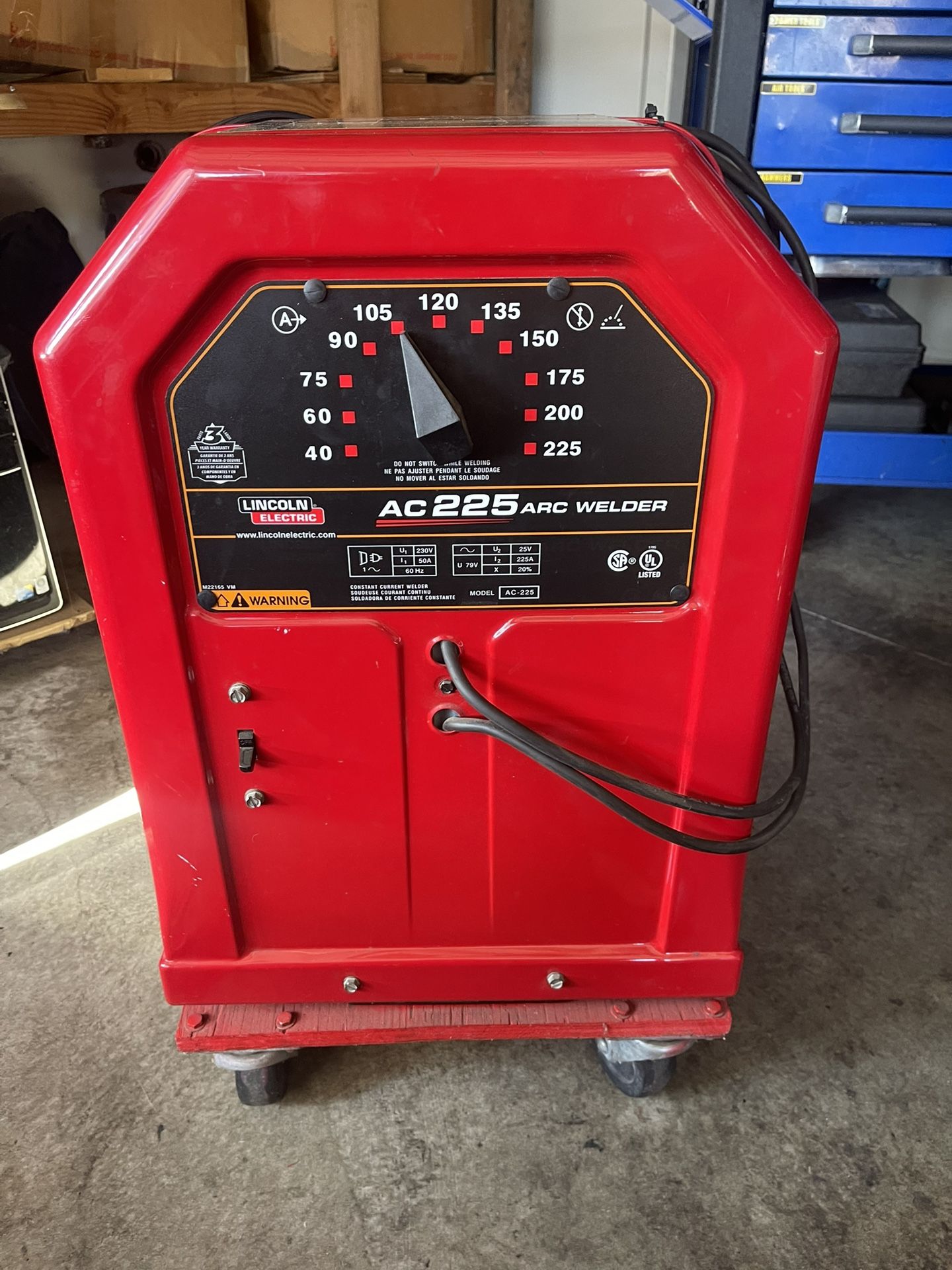AC-225 Lincoln welder