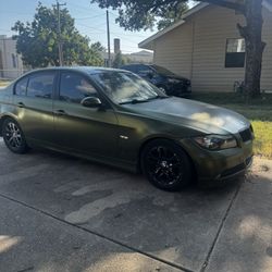 2006 BMW 325i