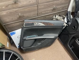 2013 - 2020 LINCOLN MKZ FRONT PASSENGER DOOR PANEL