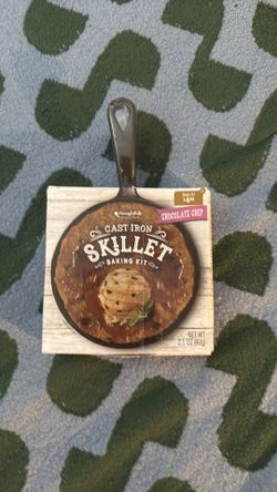Cast Iron Skillet Baking Kit