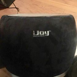 4 Stackable modern single wooden seats. $40 for all 4