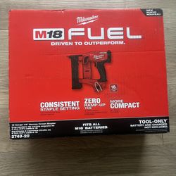 Milwaukee M18 FUEL 18-Volt Lithium-Ion Brushless Cordless 18-Gauge 1/4 in. Narrow Crown Stapler (Tool-Only
