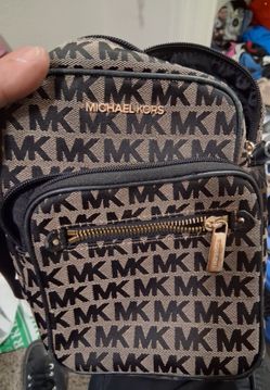 Michael Kors Bedford Flight Bag - Black Monogram Crossbody
