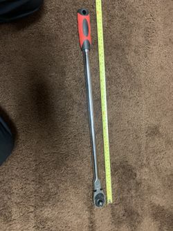 Ratchet Wrench Flexi-Head with locks Extra Long 24 inch 1/2 drive used 4 times still new $75