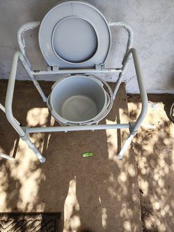 Handicap toilet new