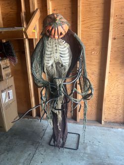Haunted Hill Farm Life-Size Pumpkin Spider Reaper Animatronic Works w/ Box