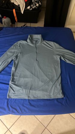 Quarter zip men’s medium