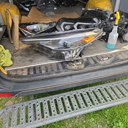 2022-25 Toyota Corolla Cross Full LED XLE Front Left OEM Headlight