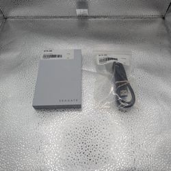 SEAGATE M:SRD0LF0 2TB EXTERNAL HARD DRIVE