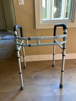 Toilet Safety Rail Frame with Adjustable Legs