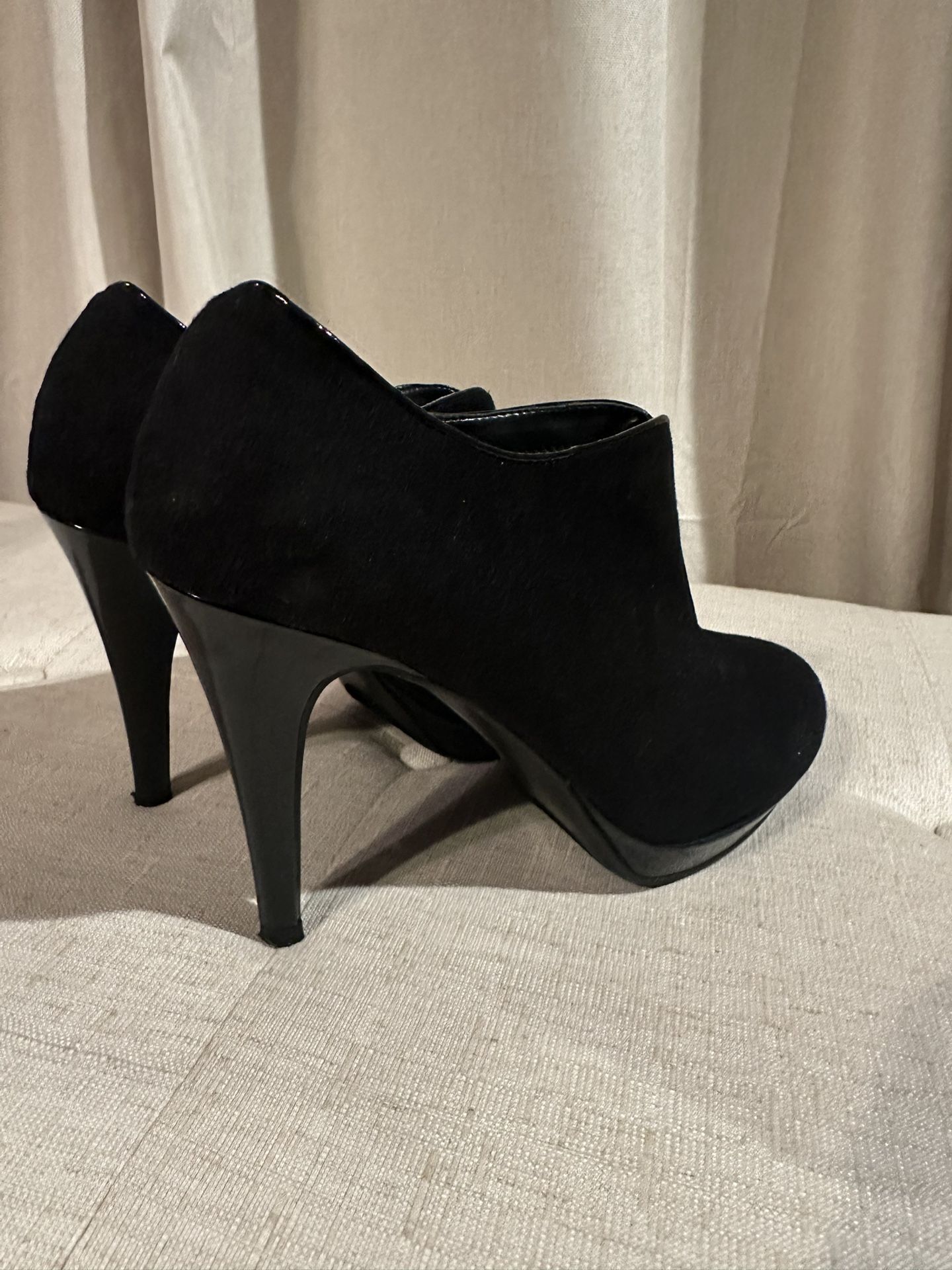 IMPO Tory Black Bootie Platform Pump Patent Heels