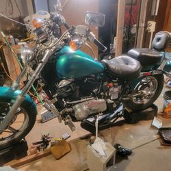 98 Honda Shadow Vt1100