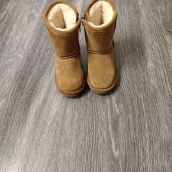 Bearpaw boots