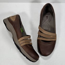 Ahnu Merritt Brown Leather Slip On Mary Jane Comfort Flats Women Size 8.5