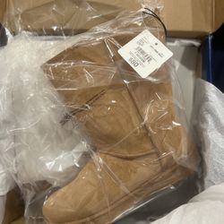 NEW - SZ 7 - Stratton Winter Boots - JCP
