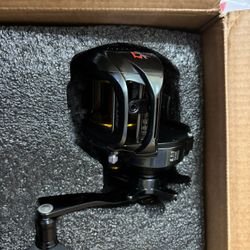 Piscifun Alijoz Baitcaster Fishing Reel, 300 Size Aluminum Frame Baitcasting Reel, 33Lbs Max Drag, Freshwater & Saltwater Low Profile Casting Reel for