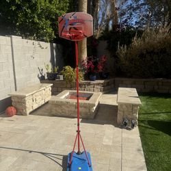 Kids  Basketball Hoop