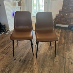 Mid Century Modern Chairs, Pair. 