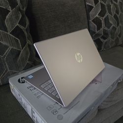 14 Inch HP N150 Laptop